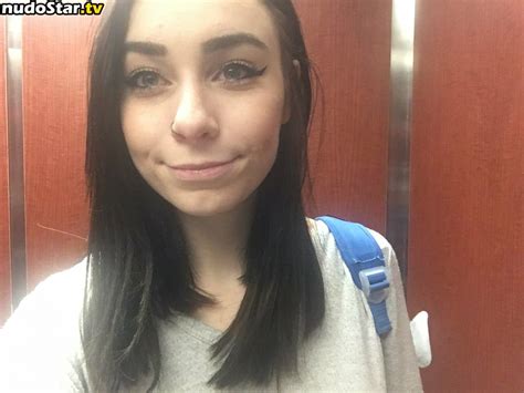 Eevee Frost Eeveefrostofficial Eeveefrost Nude OnlyFans Photo Nudostar TV