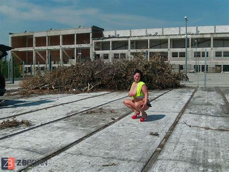 Gina White And Sascha Noir Outdoor In Austria ZB Porn