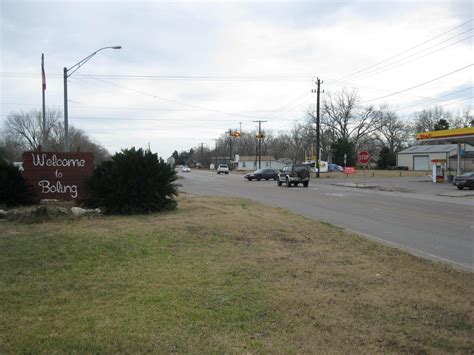 Boling Funeral Homes, funeral services & flowers in Texas
