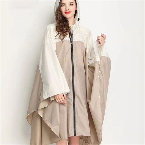Купить Дышащий женский плащ большого размера, легкий дождевик, пончо ...