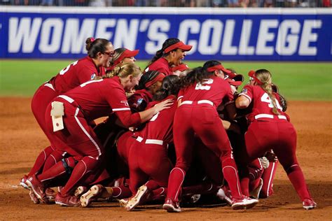 NCAA softball tournament bracket: TV schedule, game times for regional