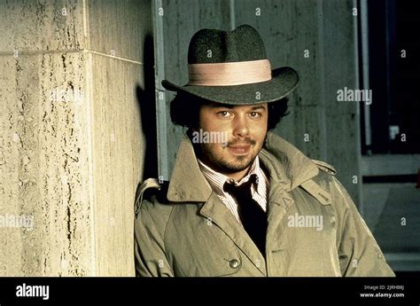 CURTIS ARMSTRONG, MOONLIGHTING, 1985 Stock Photo - Alamy