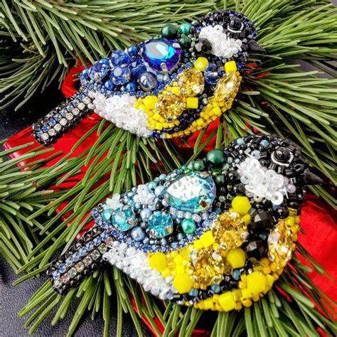 Брошь синичка