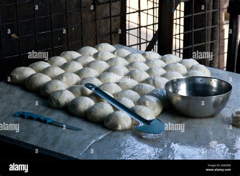 Indian Paratha Hi Res Stock Photography And Images Alamy