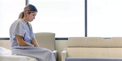 understanding  miscarriage