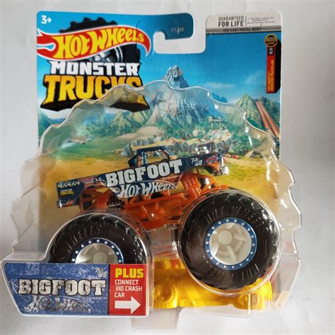 Jual Hot Wheels Hotwheels Monster Trucks Truck Bigfoot Big Foot Free Crushable Car Shopee