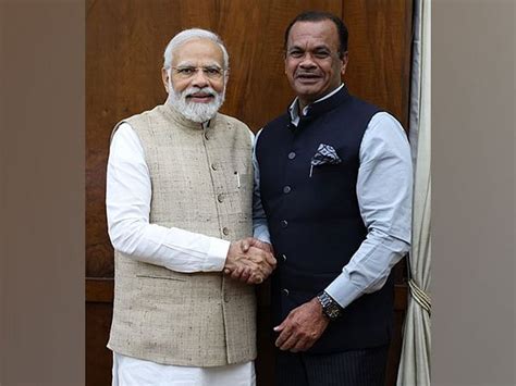 Telangana Cong Mp Meets Pm Modi Amid Protests Over Rahul Gandhis