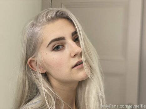 Evaelfie Theevaelfie Nude OnlyFans Page The Fappening Plus