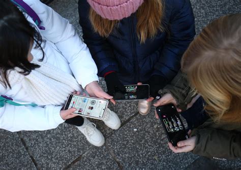 Slobodna Dalmacija U Itelji Gotovo Jednoglasno Protiv Mobitela U