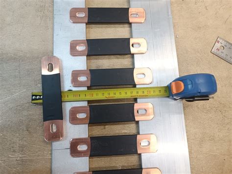 RC19 MP-430-143 Медная перемычка с термоусаживаемой изоляцией, сечение ...