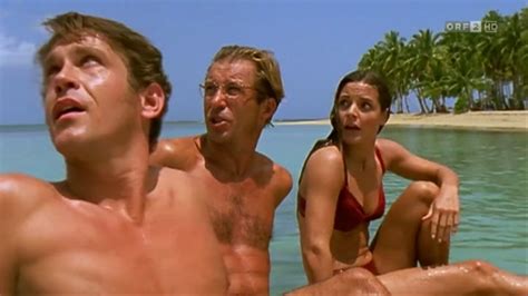 Naked Elisabeth Lanz In Klinik Unter Palmen Liebe L Gen Leidenschaft