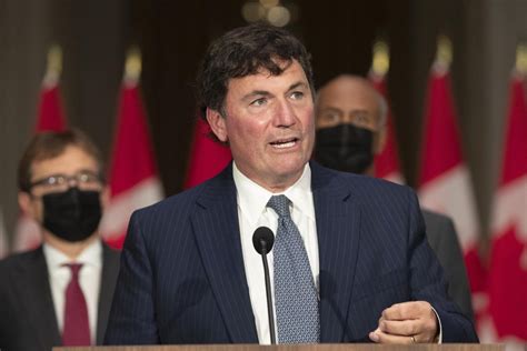 Canadas Justin Trudeau To Shuffle Cabinet Amid Resignation Calls