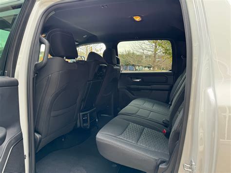 Best 6 Seater Trucks For 2025 6 Passenger Pickup Trucks Carbuzz