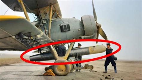 Britain's Deadliest Secret Fighter - World War Wings