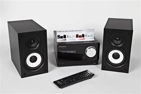 Классика бессмертна. Стереосистема Pioneer X-CM32BT