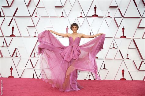 Halle Berry Halleberry Nude OnlyFans Leaks Fappening Page FappeningBook