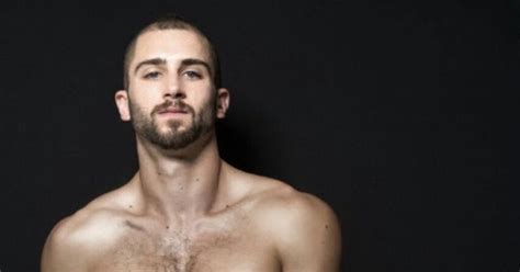 Gay Fotos Group Blogger Deportistas Con Ropa
