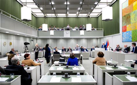 Bbb En Vvd In Eerste Kamer Uiten Zich Negatief Maar Vaag Over De