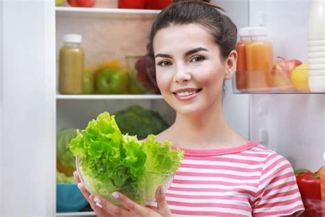 Saiba como armazenar verduras na geladeira para que durem mais SaúdeLab