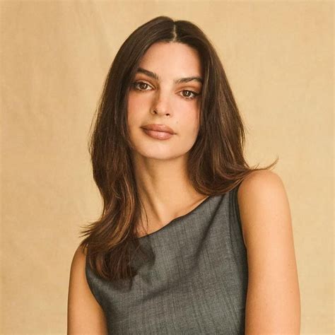 Emily Ratajkowski S String Bikini Is Set To Be Summer S Hottest Trend Hello