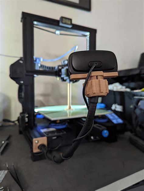 Free 3d File Bk Logitech C510 Camera Mount W Lens Clip・3d Printing