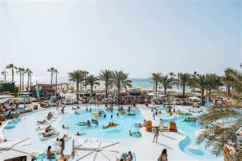 Best Beach Clubs In Dubai