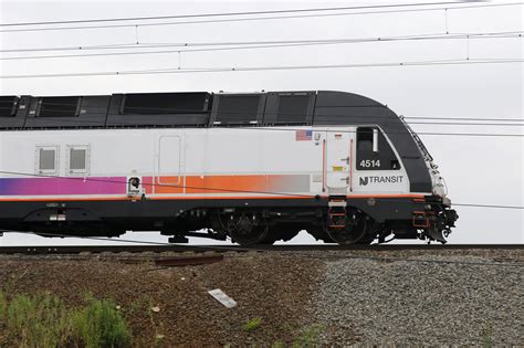 Elizabeth NJ train station reopened after renovation