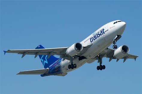 Airbus A310 300 Air Transat Photos And Description Of The Plane