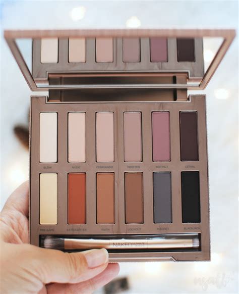 Naked Ultimate Basics la paleta de neutros más deseada de Urban Decay