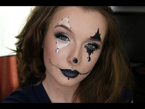 Black & White Euphoria Clown Halloween Makeup #Clown Makeup - Grunge Makeup - Medium