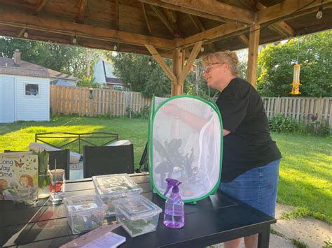 Montrealer's efforts to monarch butterfly conservation