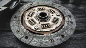 Clutch Slipping Symptoms and How To Fix It – Rx Mechanic