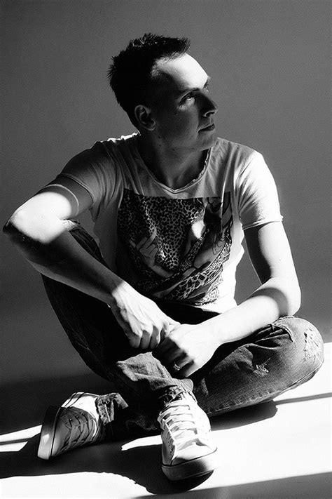 Dj Weekend Opowiada O Swoim Najnowszym Singlu Wywiady Publicystyka Hot Magazine