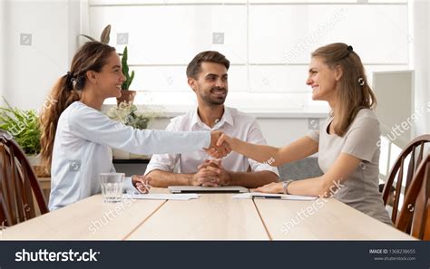 572 Mediation Conciliation Images Stock Photos And Vectors Shutterstock