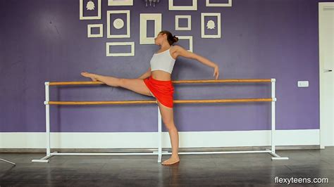 A Super Hot Gymnast Yanna Kokx Petite Brunette Girl