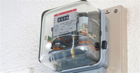 電気メーターとは？種類や見方、有効期限、スマートメーターの機能を紹介｜auでんき