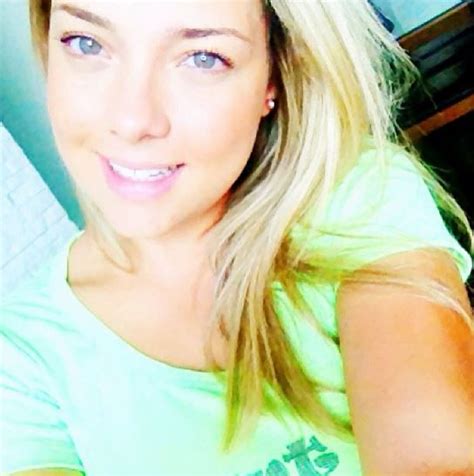 Hot Sexy Carolina Nogueira Dantas Bikini Pics