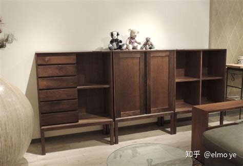 胡桃木色家具怎么配色才不会觉得老气？ 知乎
