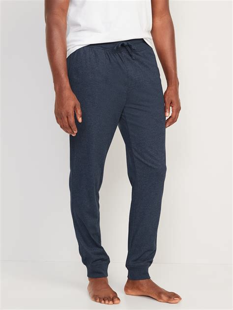 joggers on men 10