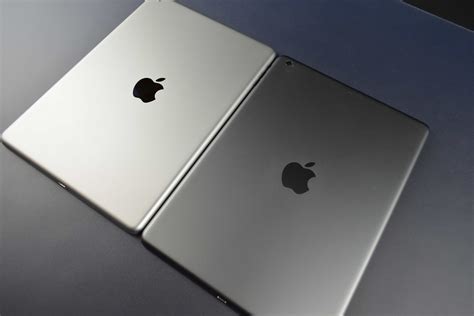 200 iPad в обмен на четыре разрешения на оружие. Главу службы