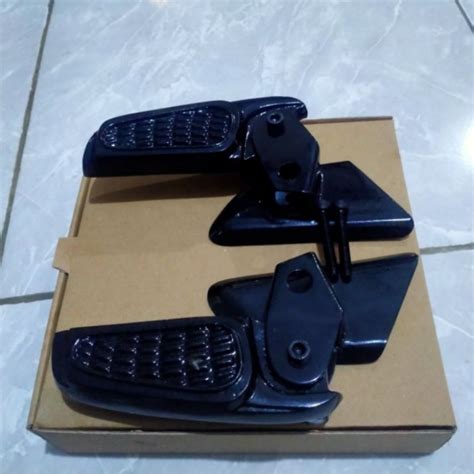 Jual Foot Step Vespa Primavera Sprint Lx S Uwinfly T Hitam Shopee