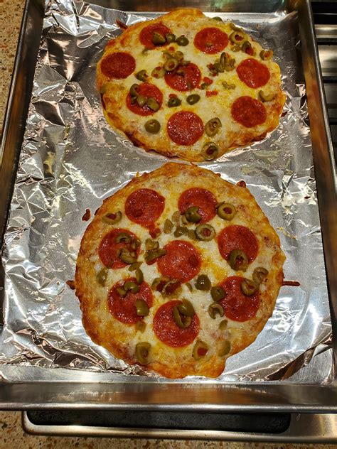 english muffin pizza ideas 4