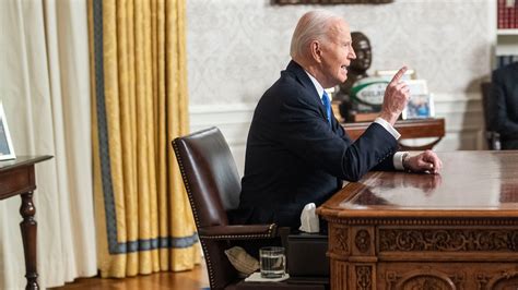 In Farewell Address, Biden Warns of an ‘Oligarchy’ Taking Shape in