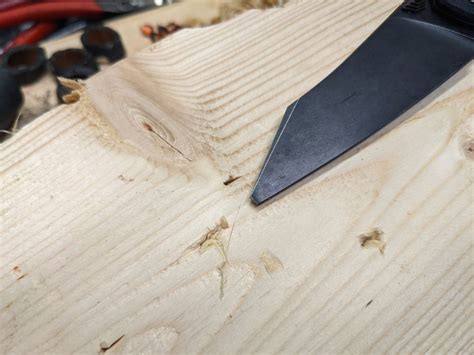 Trivisa Lynx-03 Pocket Knife Review | Buyer Beware