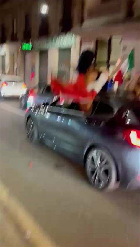 Mira Gorgeous Italian Milf Nude In Public After Win Gratis