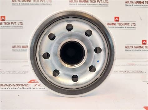 Fleetguard Cummins Lf670 Lube Oil Filter - Aeliya Marine