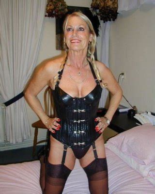 MATURE SLUTS WEAR STOCKINGS Porn Pictures XXX Photos Sex Images PICTOA