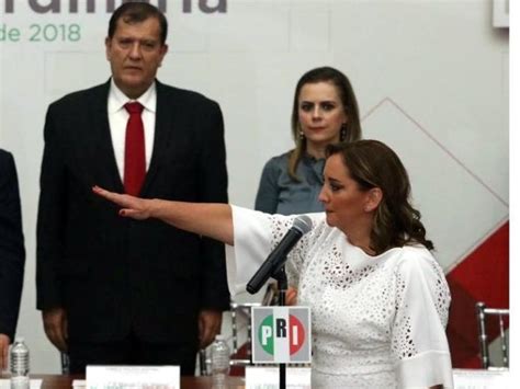 Claudia Ruiz Massieu Continuará Como Presidenta Del Pri Hasta 2019