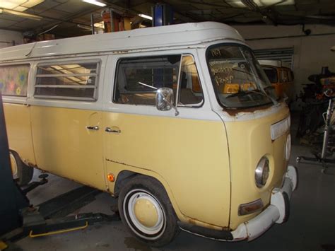 Un nouveau combi importé des USA est arrivé à l'atelier. | Schmecko ...