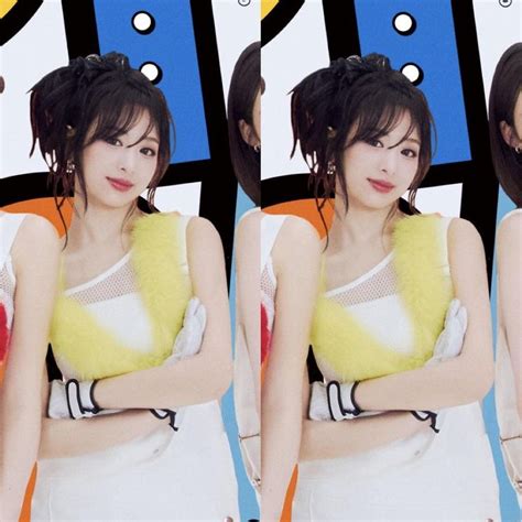 AHYEON HOT SAUCE POSTER Trong